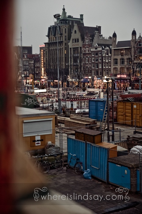 AMS Centraal blue hour 003.jpg