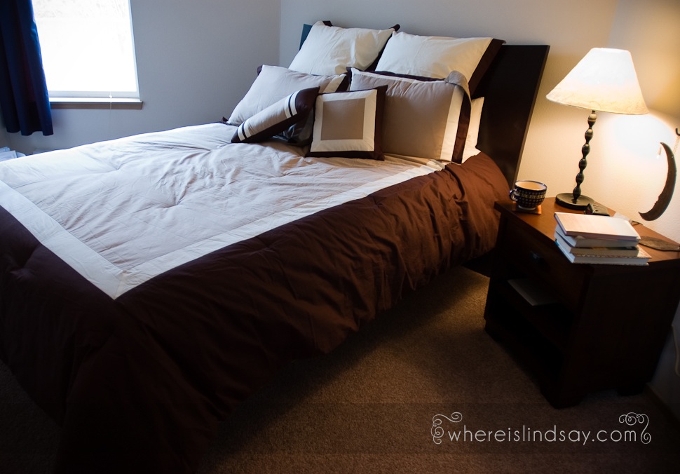 B102 Apartment 002.jpg